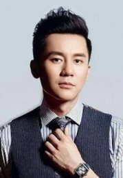 李晨